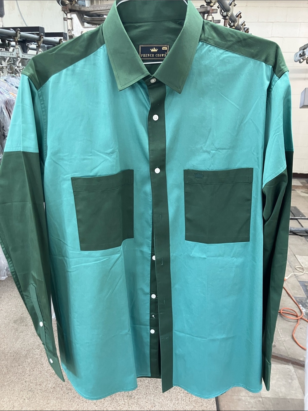 Men’s Teal and Dark Green Contrast Button-Down Shirt